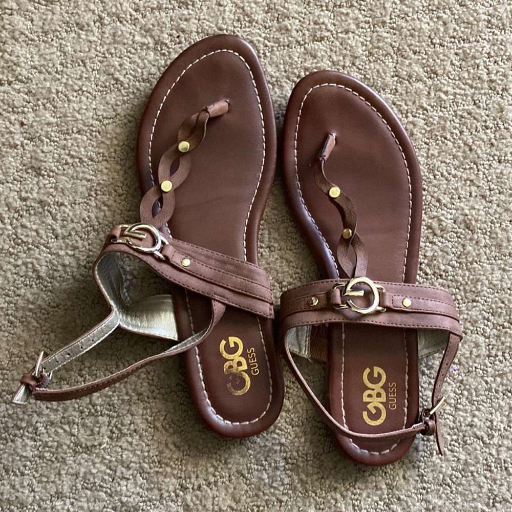 GBG Guess Brown and Gold Sandals
